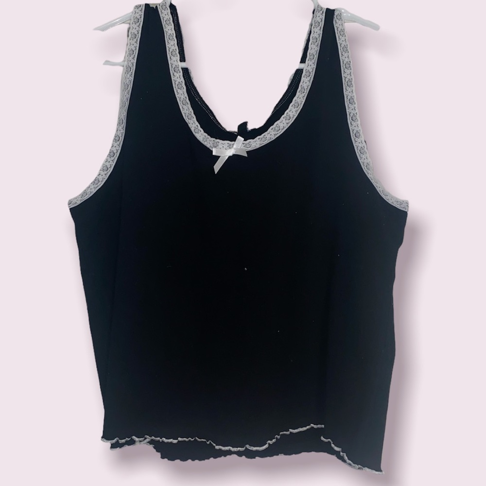 DOLLS KILL + DELIAS Crop Top
